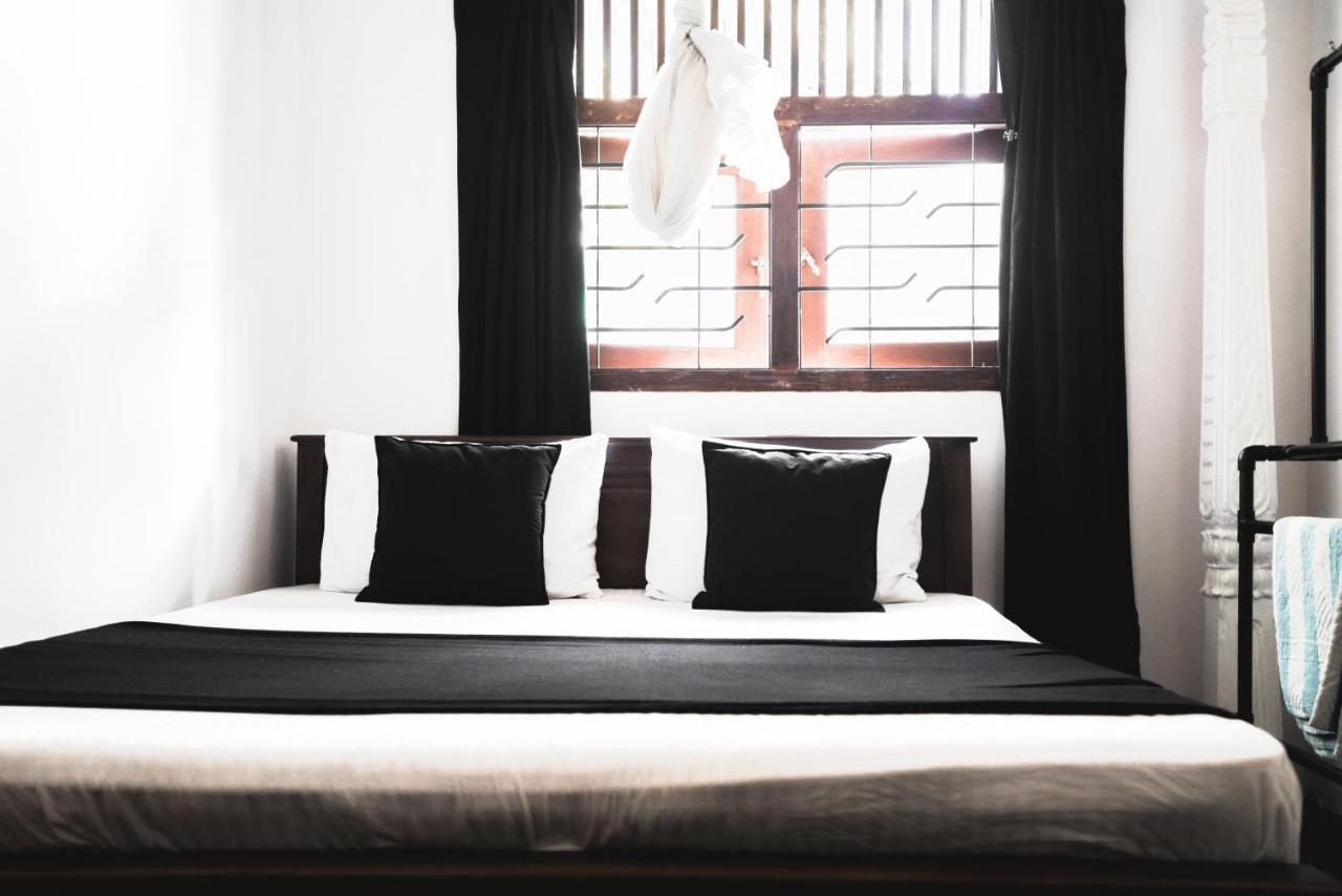 Hostel Layback Boutique Surf & Yoga Camp Sri Lanka Weligama Zimmer foto